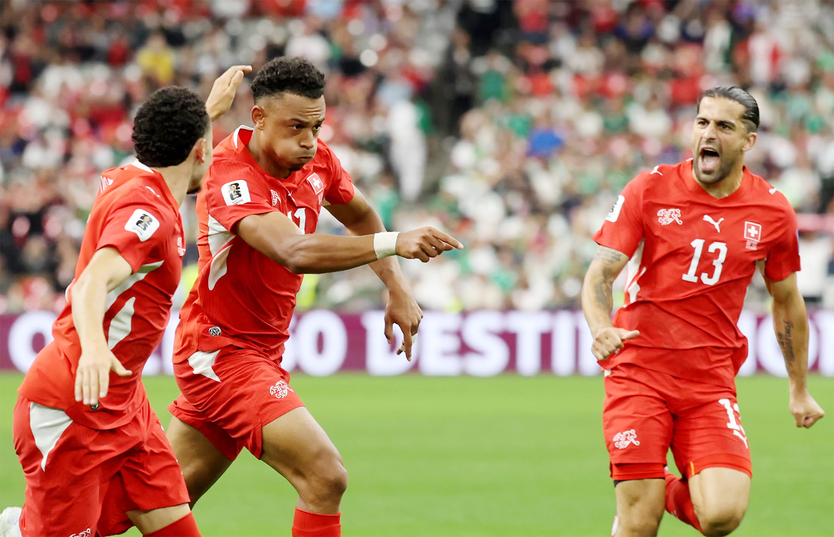 Vòng 1/16 World Cup 2026: Thụy Sĩ dễ dàng vượt qua Algeria

